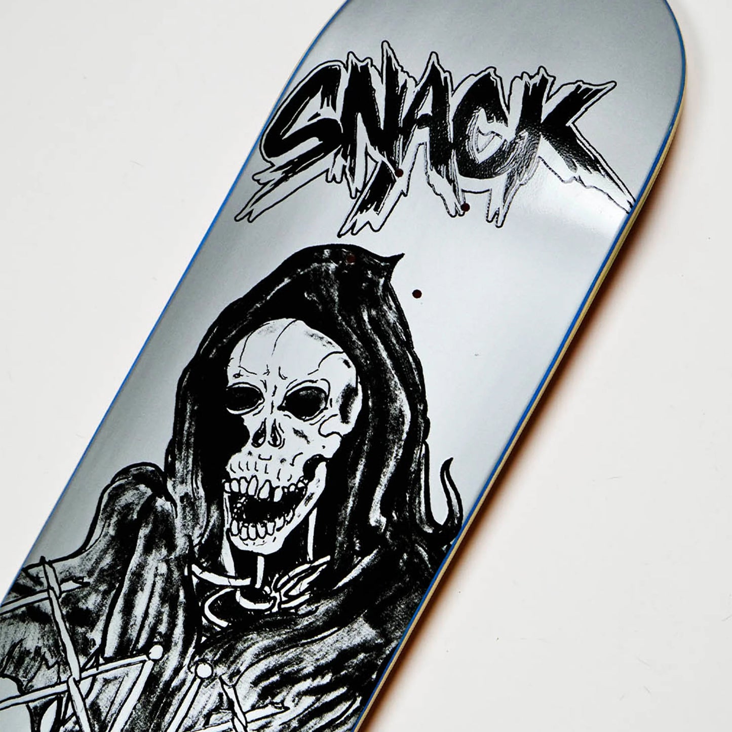 Snack "Gatekeeper" Deck (SILVER) - 8.12"